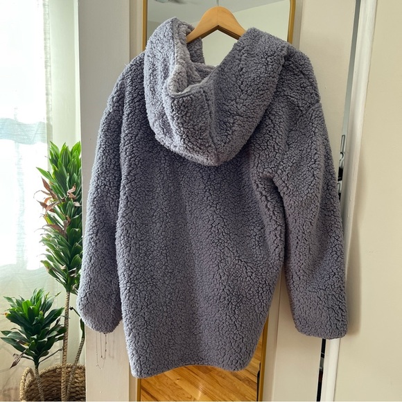 NWOT Love Tree Reversible Cozy Oversized Sherpa Jacket with Hood - Picture 3 of 6